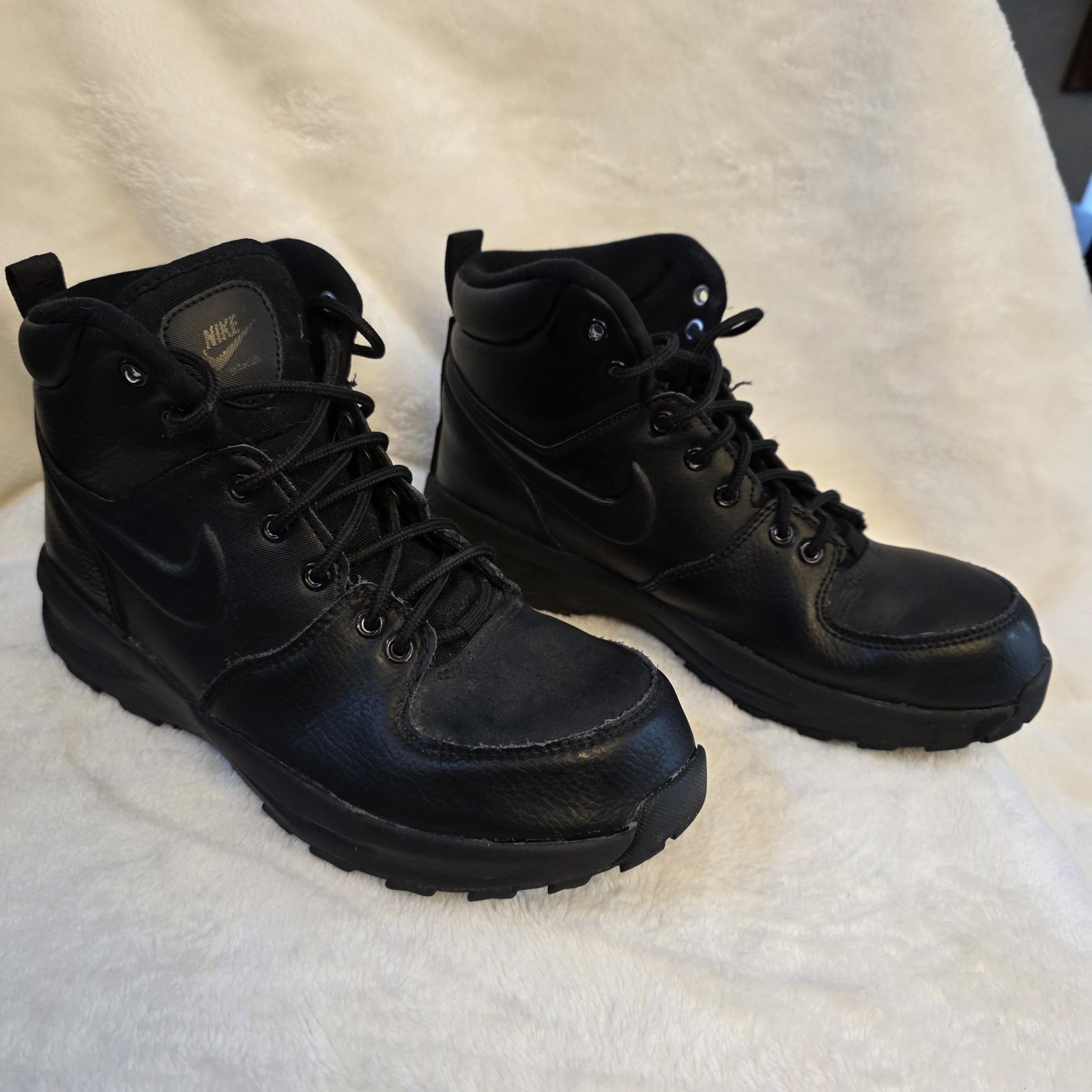 Nike Manoa Boot Black Bq5372-001 Gs Size 7 Y (Eur 40)
